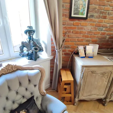 아파트 Pilsudskiego Zacisze Centrum *